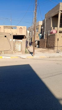 للبيع في الشعله على الشارع الرئيسي قريب من تقاطع سيد سعار الشارع المؤد...