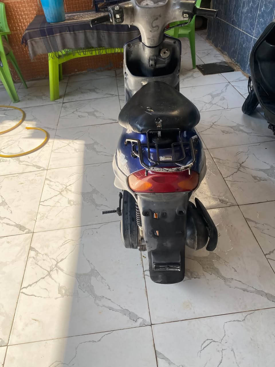 دراجه بيجي نضيفه بدل بهه بس بسلم سماوه لغسل ٣٢٥ بيه مجاله ***********
