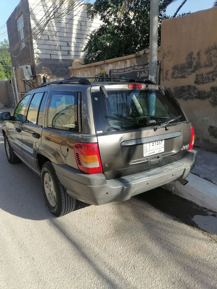 جيب شيروكي كراند موديل. 2000 رقم. ديالى. مشروع وطني بسمي. تحويل مباشر.  كير ومكينه بشرط. نظافه.  كامله. فقط. بيه. ترتيب كهربائيات   *********** 
***********
