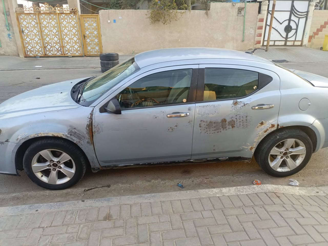 للبيع دوج افنجر رقم بصره 2013 كيرمحرك 2400 جديد نقص بس تبريد مكاني بصره حي المهندسين السعر60 وبيه مجال والشراء يتصل ***********
