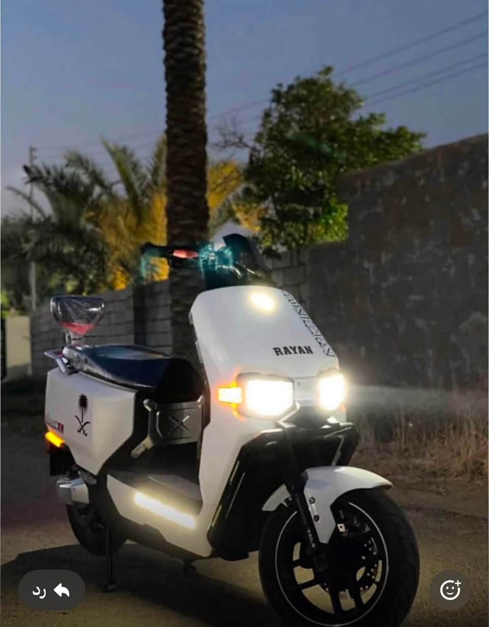 دراجه ريان وحش الكون معروفه مواصفاتهه سرعتهه 100 بطارياتها كرافين نضافه 95 السعر 800 
+964 772 254 5988
