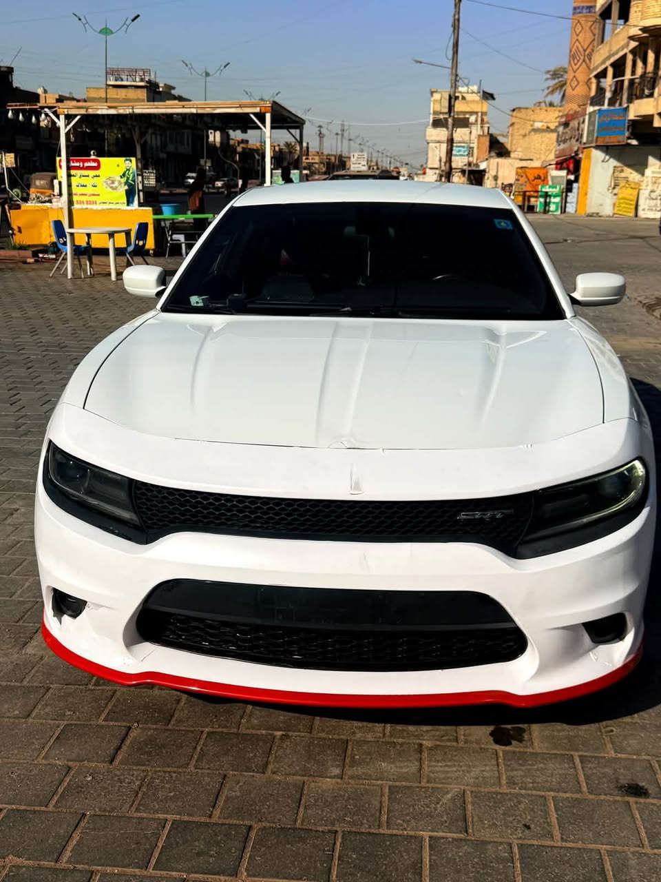 السلام عليكم عندي جارجر للبيع.    موديل ٢٠١٨ السونار موجود بل صفحه وسياره جاهزه سنويا ب اسمي تحويل مباشر سياره ما مفتوح بيها اي قطعه رقم بغداد 
‏العنوان بغداد مدينة الصدر  ￼السعر 185 وبيها مجال
رقم الهاتف***********
