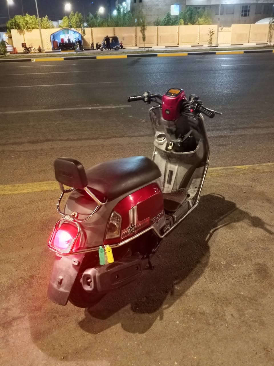 سلام عليكم دراجه ماكس بوليس نوزل البيع دراجه اي نقص ما بيه كفاله عامه من كلشي كله بلاد بيه درع هم ومسويله ادامه اكلجات يعني طيران بيه معدل وشلعه يعني مال جناي تاخذه منه تترحم الوالدي الدراجه سعره 950 مكاني بصره قديمه رقم ***********
