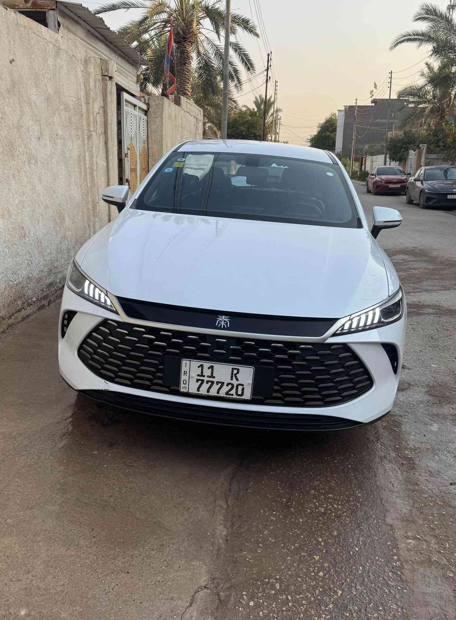 سلام عليكم
للبيع بي واي دي كن بلاس موديل 2025 داخل زيتوني ماشيه 13الف الكلي رقم بغداد بسمي و رقمه حلوو غراضه موجودات سياره كفاله عامه
الرقم ***********
السعر  21 مليون
