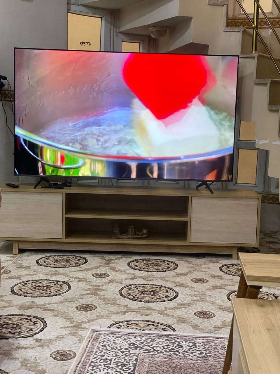 ميز تلفزيون 
بجودة عالية
معمل أبو طلال على طريق تلكيف قرب أسواق الحيالي
يوجد لدينا عمل لكافه أعمال النجارة غرف نوم أبواب تركيه وأبواب صينية قنافات 
للتواصل مراسله الخاص أو الاتصال على الرقم التالي
***********
