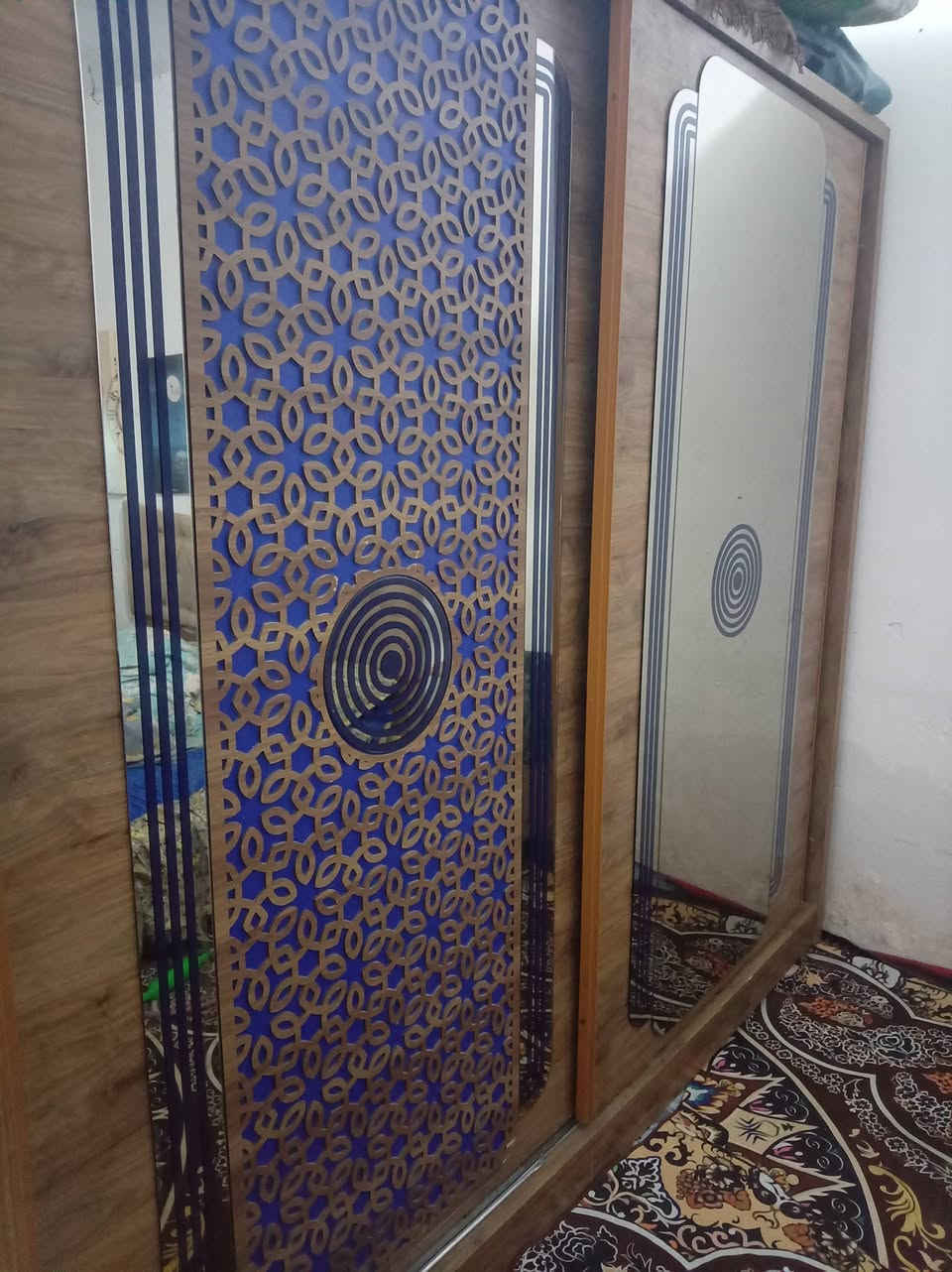 أغراض للبيع • ديوانية • غرفه اخشاب