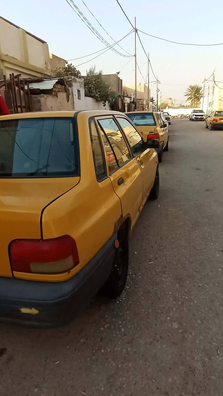 السلام عليكم سايبه غاز للبيع او مراوس بيجو لميس
للبيع سايبه موديل 13 غاز بانزين مكينه كير خير من الله سياره مال جناي حداديه جديده شواصي تخم تاير جديد دواخل كهربائيات كله شغاله مسجل وسماعات شغالات لايت عالي ناصي شغال سياره جاهزة وناعمه ترايها ناعم السياره كشر مامكفول بي سمكره وبي تبديل اثر خياس  عوزه صبغ تبريد ثلج ❄️ تدفئه شغاله سياره مال جناي يرادلها ترتيب بسيط سنويا ساقطه رقم قادسيه ألماني راعيها بل ديوانيه هيئه 200عل مشتري غرامه مصفره ضربه قويه مابيها مراوس ترهم حسب القناعه الشراي يدلل 

العنوان الديوانية الاسكان مقابل المعهد الفني 
السعر 22وبيها مجال 
الرقم *********** اني خادم
