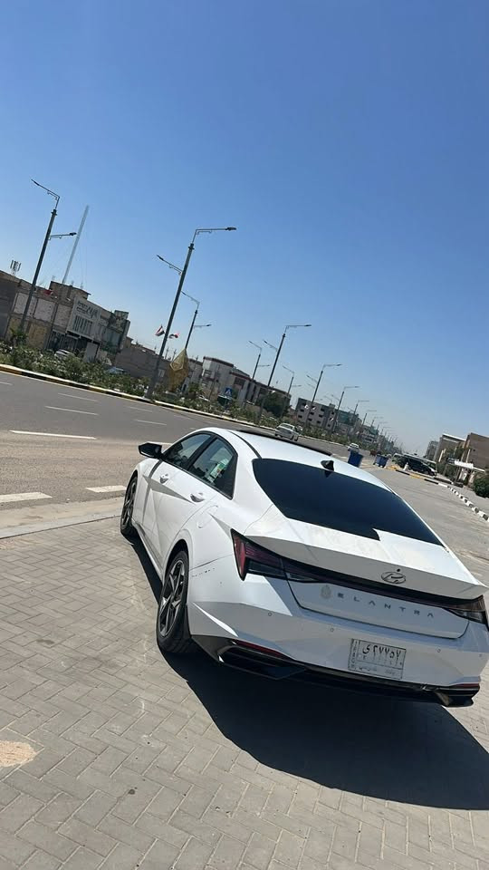 السلام عليكم 
سيارة النترا 2023 خليجي فول مواصفات 
سيارة جاهزة من كل النواحي  تايرات جديدة تبريد ثلج  استخدام شخصي مكينة 1600 
راعيه بغداد ( اقساط) مكفولة متبقي شي قليل وتنسد
المكان البصرة 
السعر: 148$
للاستفسار اكثر التواصل على هذا الرقم
***********
