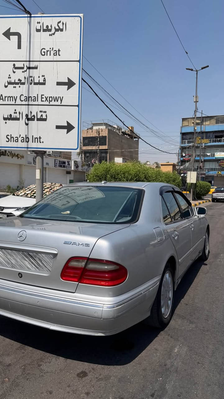 السلام عليكم
مارسدس ام عيون موديل 2000 وارد يابان سياره
فول مواصفات E320 
رقم اربيل انكليزي 
فحته مقاعد كهرباء تدفئه تبريد غرفه السياره جلد سوادء صاج اخضر  
حداديه جديده 
محرك V
سياره كامله من كلشي

العنوان بغداد شارع فلسطين للاستفسار الاتصال 
***********
السعر 
130$
