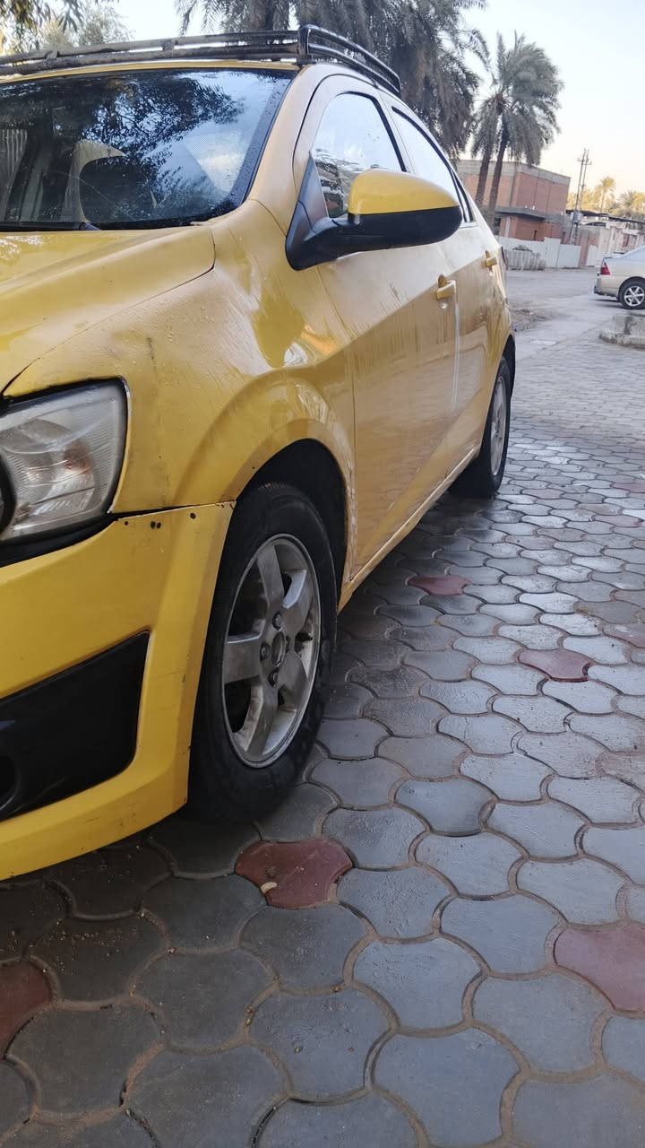 سلام عليكم شوفرليت سونك خليجي سياره جاهزة من كلشي محرك وكير كورلا بيكاتشو رقم نكليزي واسط بسمي موديل 12 مراوس حسب قناعة ريد تكسي رقم ***********
