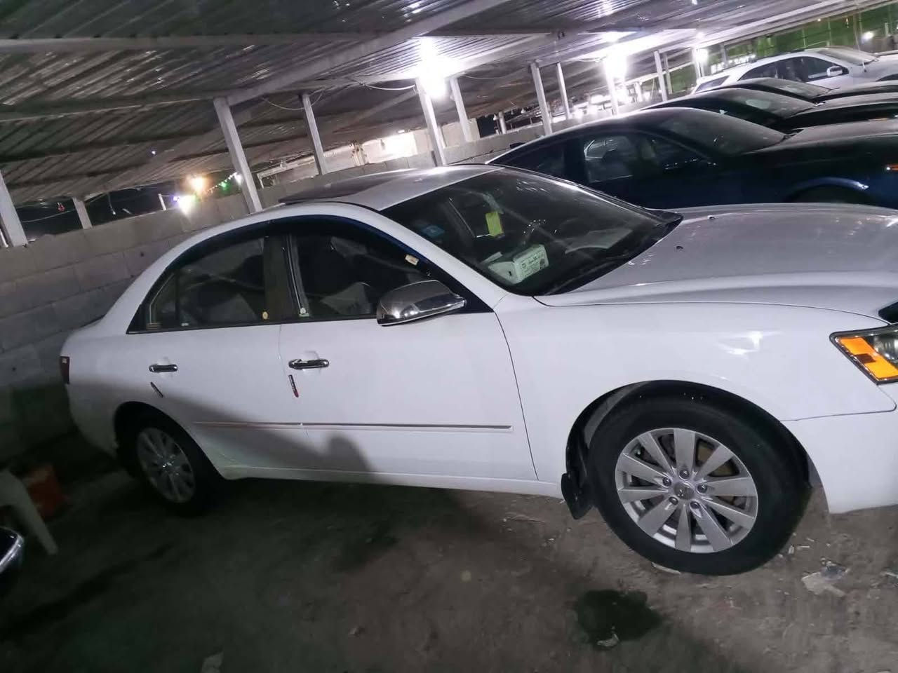 سوناتا 2008 وارد امريكي ليبل واحد  السيارة مكفوله محرك 2400  تحكم ستيرن فتحة سقف رقم بغداد  السعر 120ورقه  وبيها مجال مكان سيارة بغداد .
***********
