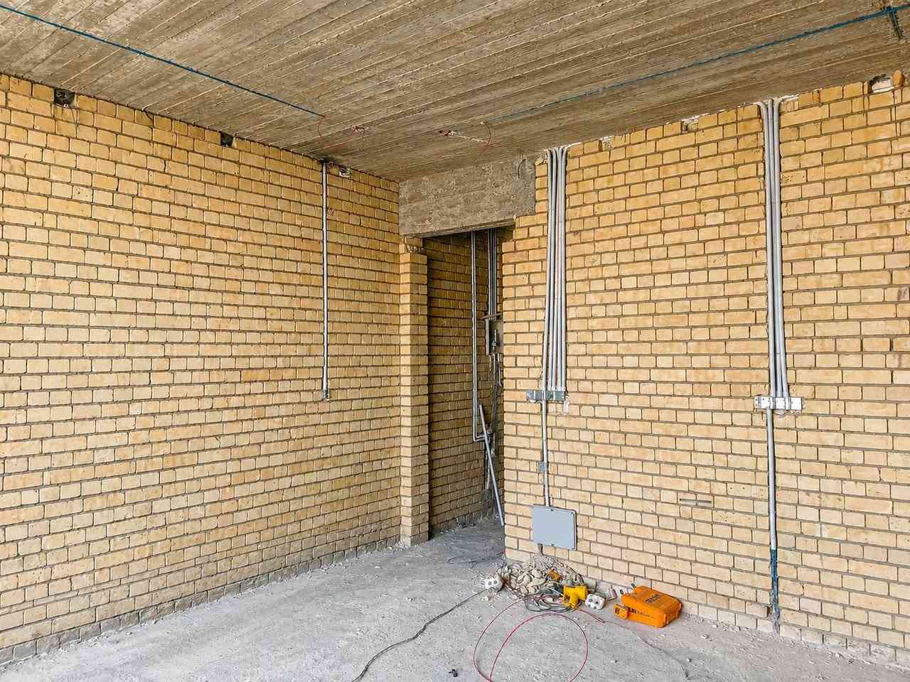 تأسيس كهرباء حفر وتثبيت بوكسات في احد المواقع في بغداد 

📞 للتواصل:
***********

👷‍♂️ م. علي العبيدي

#كهربائي #كهرباء #تأسيس_كهرباء #بوردات #ats
