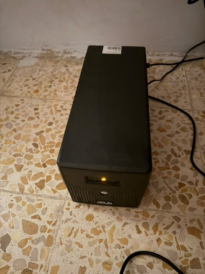 السلام عليكم عندي بلي فور اونلاين مستعمل مفتوح لغرض التنظيف وتبديل الايسي مال الشاشة جهاز نظيف ويخبل وياه يدات ثنين وحدة اصلية والثانية تجاري وشغالات وياه اقراص 4 بيس20/19 جراند وكريتوس 3 وياه يوبي اس اوفلاين 1500kv و ياه سماعة محيطية مستخدمة هدية وكافة الوايرات وياه حساب اوفلاين بيه العاب التالية ردد2 و جراند الثلاثية و هيتمان 1 و بلدبورن و اسسان كريد اورجنس و جوست كوز 4 و مورتال كومبات 11 و god of war راكرنوك واليوبي اس مستعمل بس مامتعوب واستخدام قليل  سعره وية التوصيل 260 وبيه مجال بسيط و للتواصل واتساب  ***********
