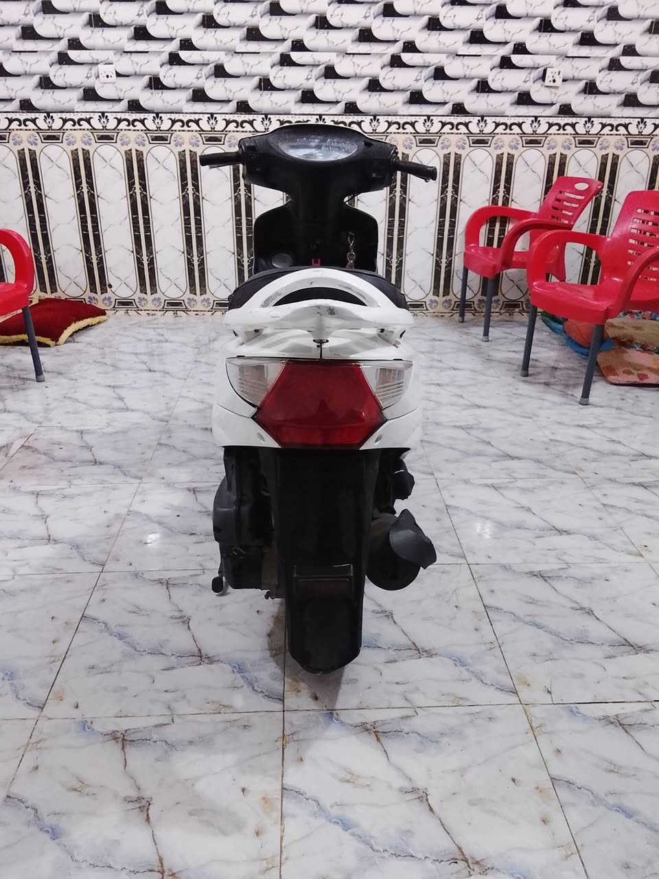 البيع درجه كامكو مديل 12فحل
درجه اي نقص ما عوزه حلوه مبدل بيه بس بستم ***********
