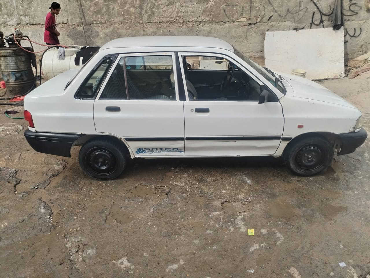 سايبا • ٢٠١١ • نجف انكليزي