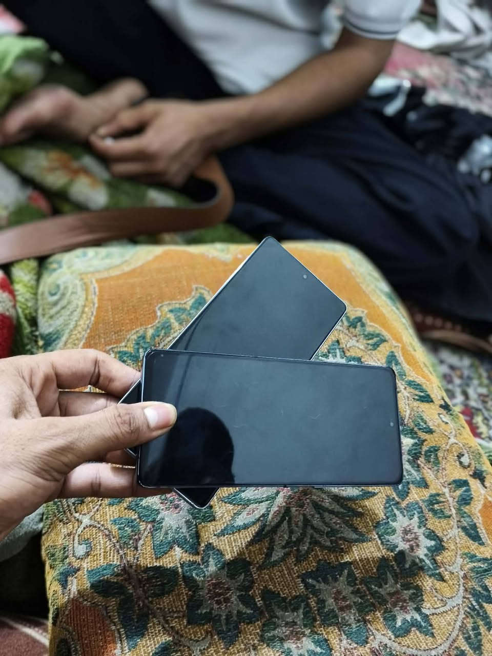 سلام عليكم جيتي 20 برو العدد 2 ذاكرة 256 للثنين مامفتوحات ولاداخلات صيانه السعر ب230لواحد المكان الرضوية ***********
