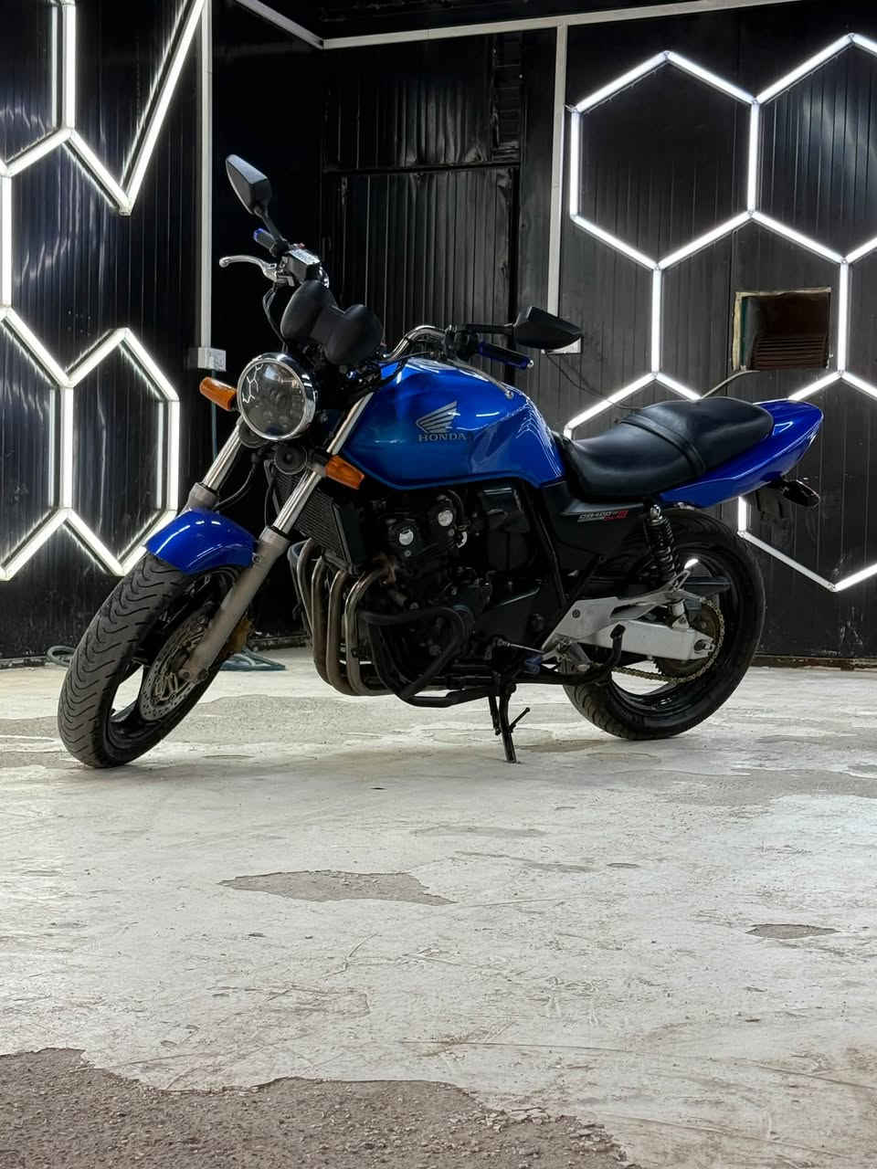 CB400 جيل3 نوزل نضيفه حيل ماناقصهة ايشي 
بعقوبة ***********
