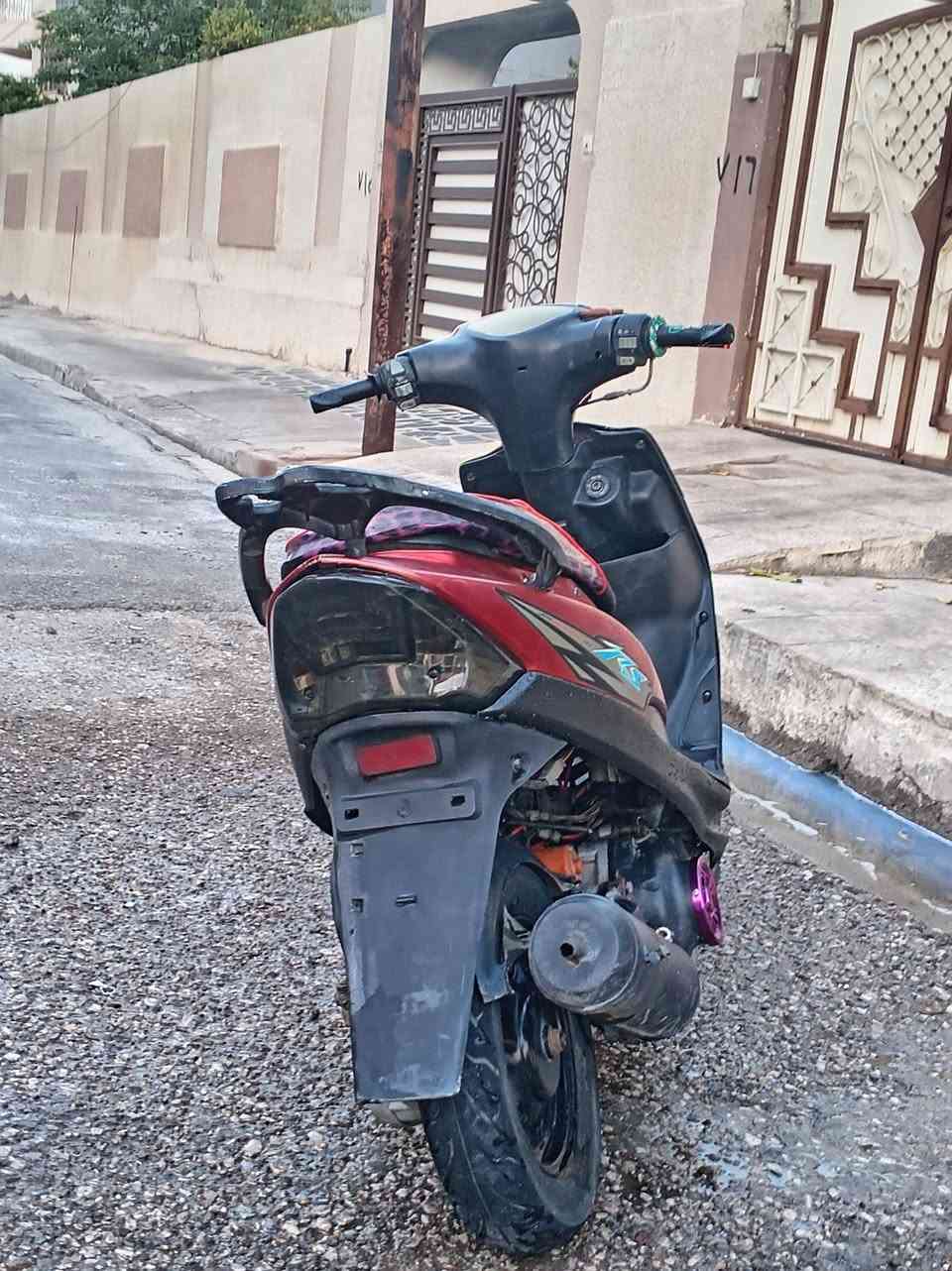 السلام عليكم ماكس عدلة للبيع دراجة نضيفه كدام العين محرك فول خير من الله الدراجة كهربائيات شغاله سلف شغال بس الاشاير كلوب ما بيهن محرك بس جان 55 اني رجعته 49 لان ال 55ما زين السعر 650 و بيها مجال بسيط راسلني خاص او ***********
