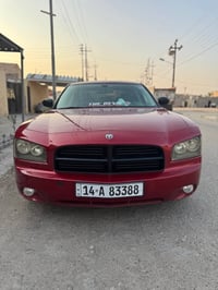 تشارجر ٢٠١٠ • مكينة ٥.٧ • رقم بصرة