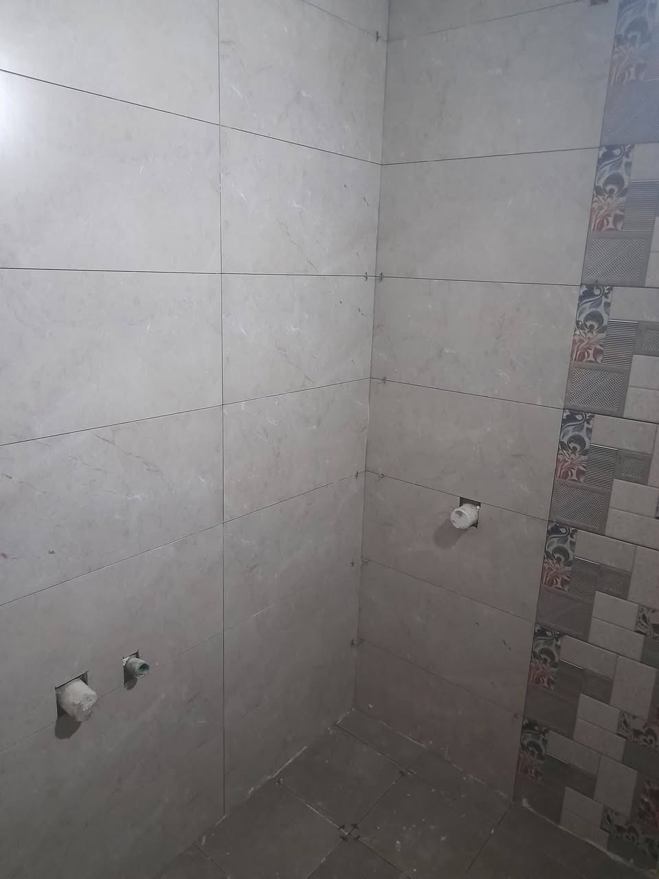 خلفه بناء لبخ ***********
