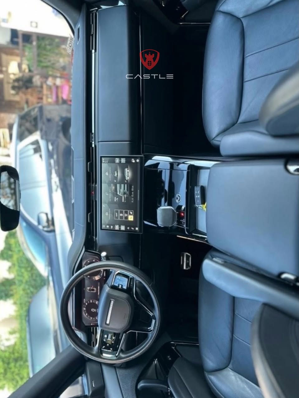 🚘 رانج روفر سبورت | Range Rover Sport

📅 سنة التصنيع: 2024
📍 العداد: 53,000 كم
✅ الضرر: لا يوجد — كلين تايتل
⚙️ المواصفات: SE
💰 السعر: 860 ورقة
📍 المكان: أربيل
📞 للتواصل والاستفسار: ***********

🔥 جميع مواصفات السيارة:

• سقف بانورامي
• صندوق كهربائي
• التحكم على المنحدرات
• كاميرا 360°
• مستشعرات وقوف
• تدفئة المقاعد
• فتحة سقف
• بصمة
• مثبت سرعة
• مثبت سرعة تكيفي
• مرايا جانبية كهربائية
• مرايا جانبية مدفأة
• حساس المطر
• شاشة
• مراقبة النقطة العمياء
• التعرف على إشارات المرور
• تحكم تلقائي بدرجة الحرارة
• نظام فرملة الطوارئ
• تحذير من الاصطدام الأمامي
• تحذير مغادرة المسار
• مقاعد كهربائية
• 8 وسائد هوائية
• مصابيح أمامية زينون
• مصابيح أمامية LED
• مانع الانزلاق
• تدفئة مقود القيادة
• لوحة قيادة رقمية
• نظام AWD دفع رباعي
• نظام ABS
• Apple CarPlay
• إنارة محيطية
• مقاعد الصف الثالث
• كشافات ضباب
• فرامل وقوف إلكترونية
• أوضاع قيادة متعددة
• إغلاق الأبواب الناعم
• الضوء العالي التلقائي
• نظام التوجيه الكهربائي
• حساسات ضغط الإطارات
