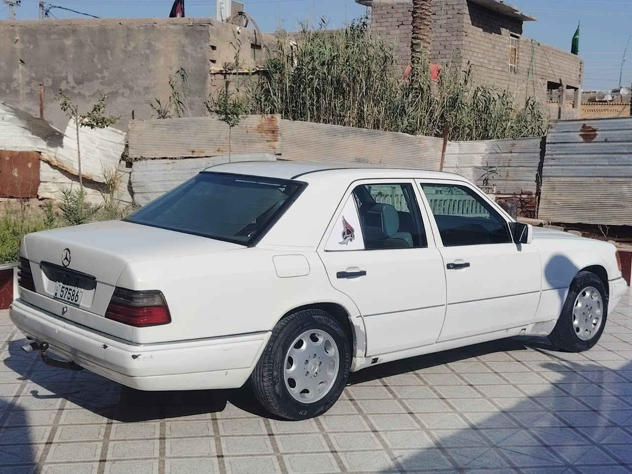 سلام عليكم سياره للبيع مار سدس مديل 87رقم انكليزي بسمي تحويل مباشر رقم بغداد سياره جاهزه من كلشي تخم تاير محرك وكير تلت الاف مكفولات تبريد محور ثلج كشنات كهربائيه حداد جديده المكان البصره قضاء المدينه بني منصور ارقم سعر65 وبيها مجال الهاتف ***********

