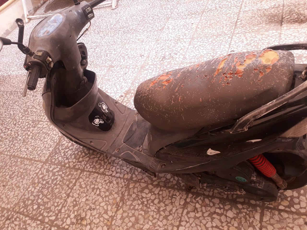 سلام عليكم  دراجه ماكس مغولي عوزه جاملغ سلف او هندر كهربايت كله شغله لا تنقيص وله تبخير السعر 300 او بيه مجال قليل مكاني حي اور ام الكبر ***********
