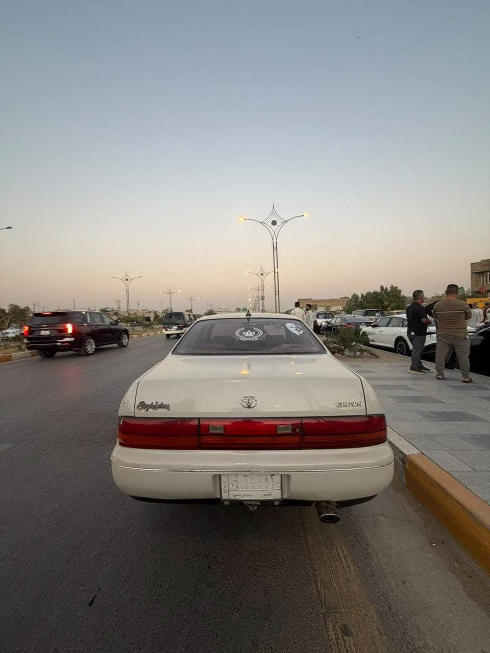 السلام عليكم بطه للبيع محرك كير تبريد مكفول 
تخم تاير حداده توني مسويها كلها سياره مصبوغه عام للجماليه شرط مابيها حادث غرفتها كلش حلوه 
سياره جاهزه من كلشي 
السعر 50 ورقه وبيها مجال للشراي 
بسمي شخصيا 
*********** 
اتصل وبخدمتك أنا مكلف بالنشر الزبير, البصرة
