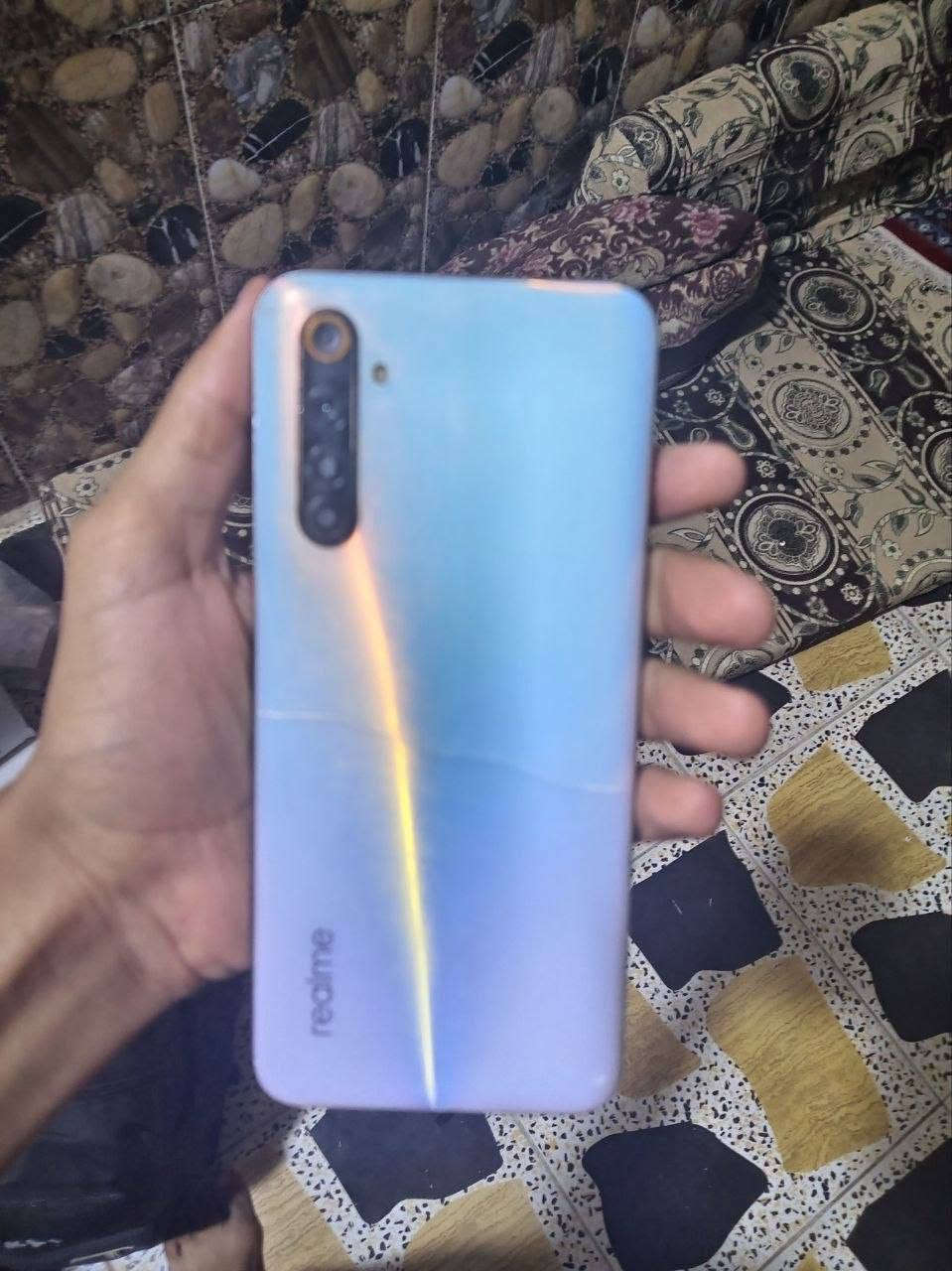 ريلمي 6 جهاز يخبل 60 فريم وصورته حلوه كامل  ذاكرته 128 رام 8
السعر 100 قفل قفل
مكاني بصرة حيانية
***********
