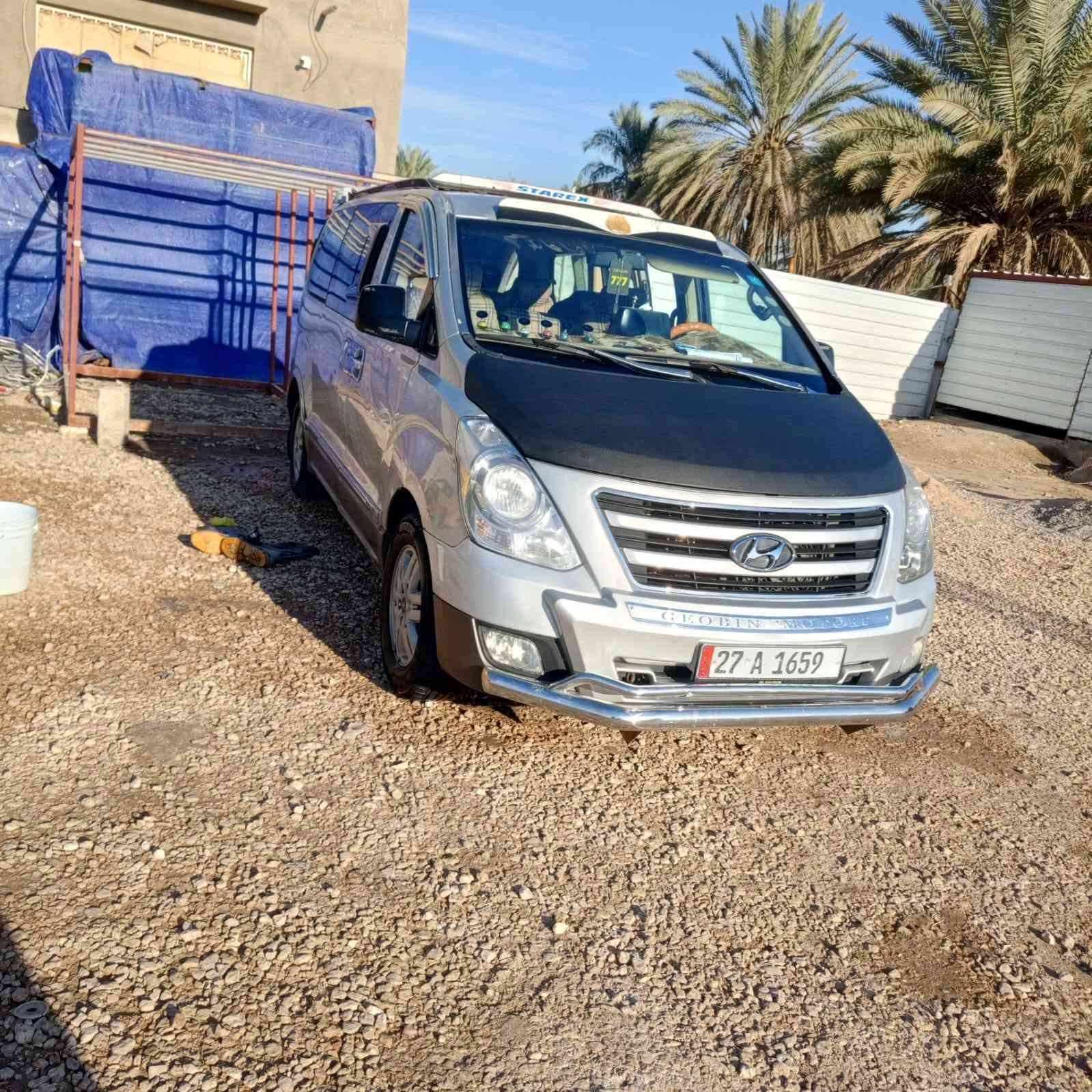 استاركس مديل 2009محور امسكر مكينه وكير توني شادهن علئ الشرط تخم تايرات تبريد حداديه باسمي سنويه ل30 هيئه مرور كل امصفر تستلم صافي 
السعر 125بيه مجال 
***********
