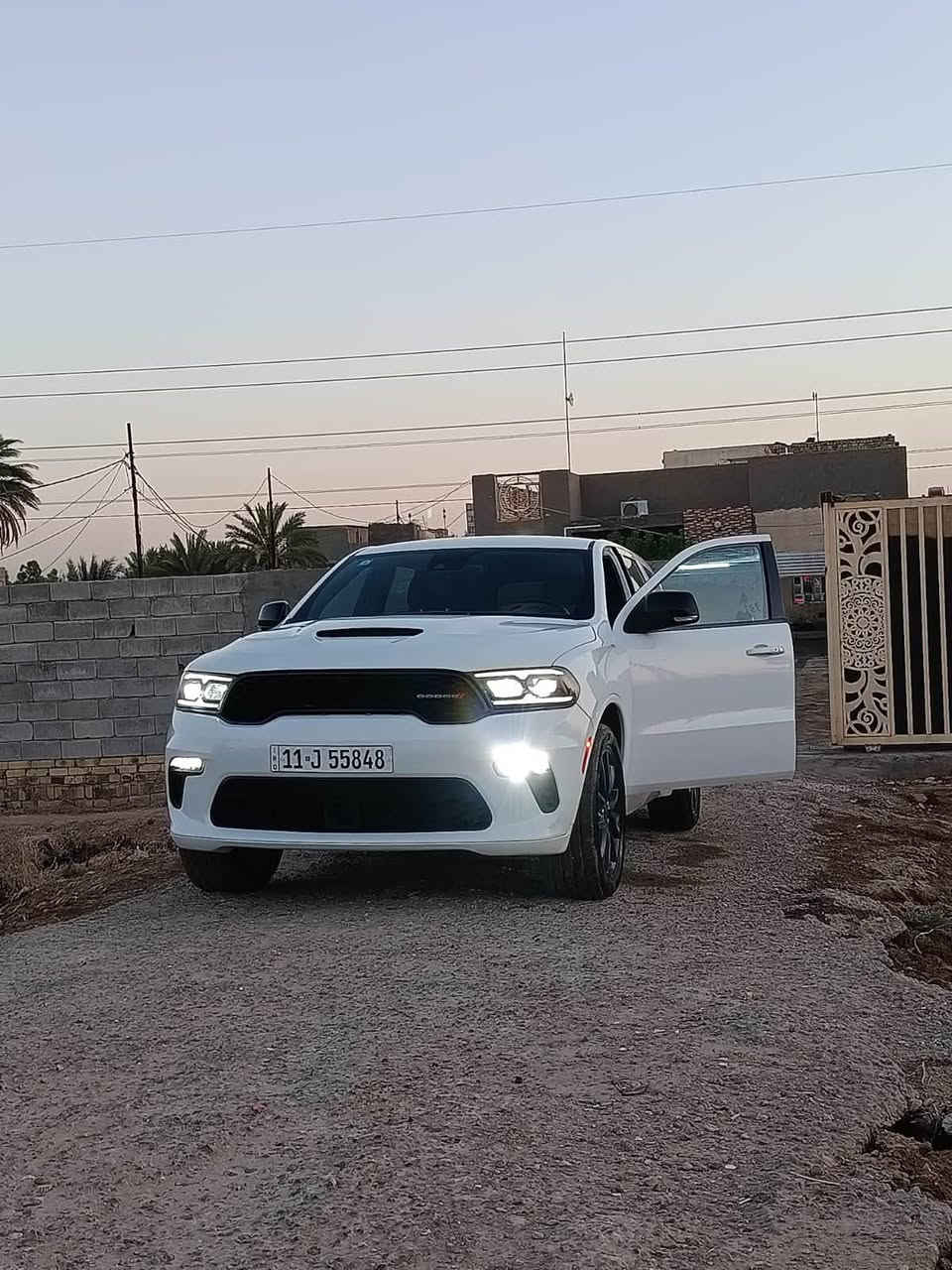 السلام عليكم
للبيع 
دوج دورنكو 2018 مرمزه 2022 ترميز سكودا
رقم بغداد دولي باسمي مداور ثاني يوم
جاهزه للاخير
حادثه بسيط جداً بدون دواخل
مواصفات
حساسات 
رادار 
السياره جديده وحلوه 
السعر 218 وبيه مجال
مكاني ديوانيه
للاستفسار 
***********
