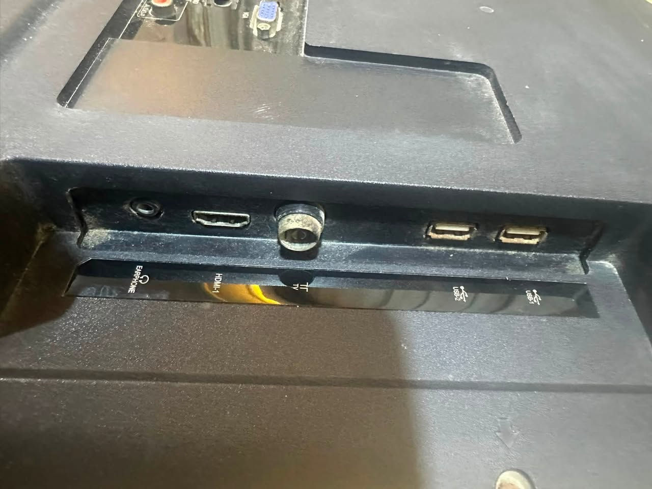 شاشة للبيع
شاشة pc للبيع 
حجم 24
60hz
2 منافذ HD
السعر 50 الف 

للتواصل خاص او عله الرقم ***********
