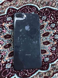 ايفون ٨ بلاس • ٦٤ • بصمه