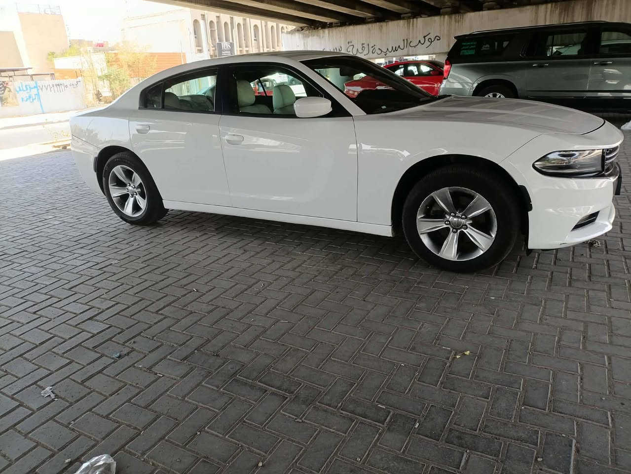 للبيع دوج جارجر موديل 2015 سياره خليجي مواصفات sxt
(المرغوب تو ويل السياره ) 

ماشيه 74 ميل سياره استخدام شخصي 

الضرر باب خلف سائق كلير وجاملغ امامي بي بارد وصارت هسه بيه طعجه فقط  

سياره بيه ملاحظات  

معروفه موصفات sxt شاشه جبيره تشغيل عن بعد

للاستفسار*********** السعر170  وبيه مجال
