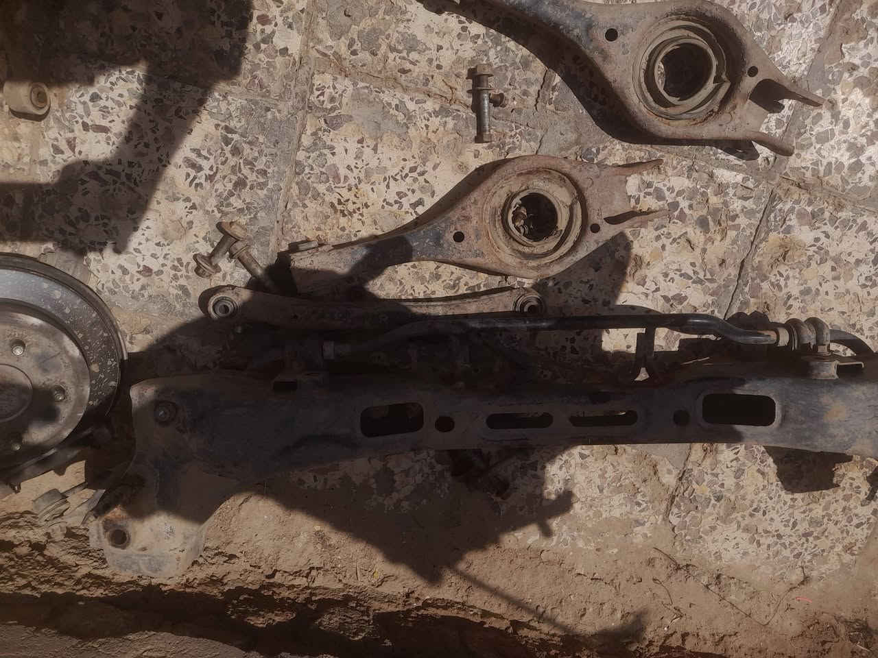 السلام عليكم غراض اوبتيما خليجي 10 كلمن وسعره فج فلنجه زوج 15 فلنجه خلفيه هيه وذراع وبربرن وحساس على 20 اذان محرك حاويه دافع سعره 20   استفسار اكثر اتصال *********** اني مكلف بنشر
