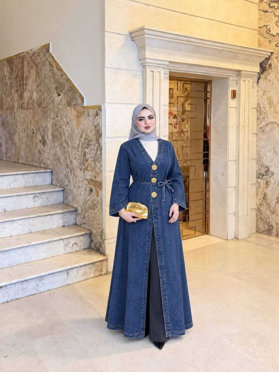 ملابس نسائية • جملة • مفرد