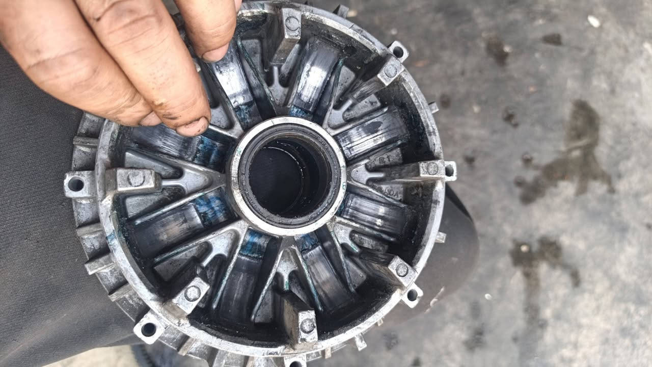 سلام عليكم قايش وكلجات مال تيماكس 500 مكان بغداد ***********
