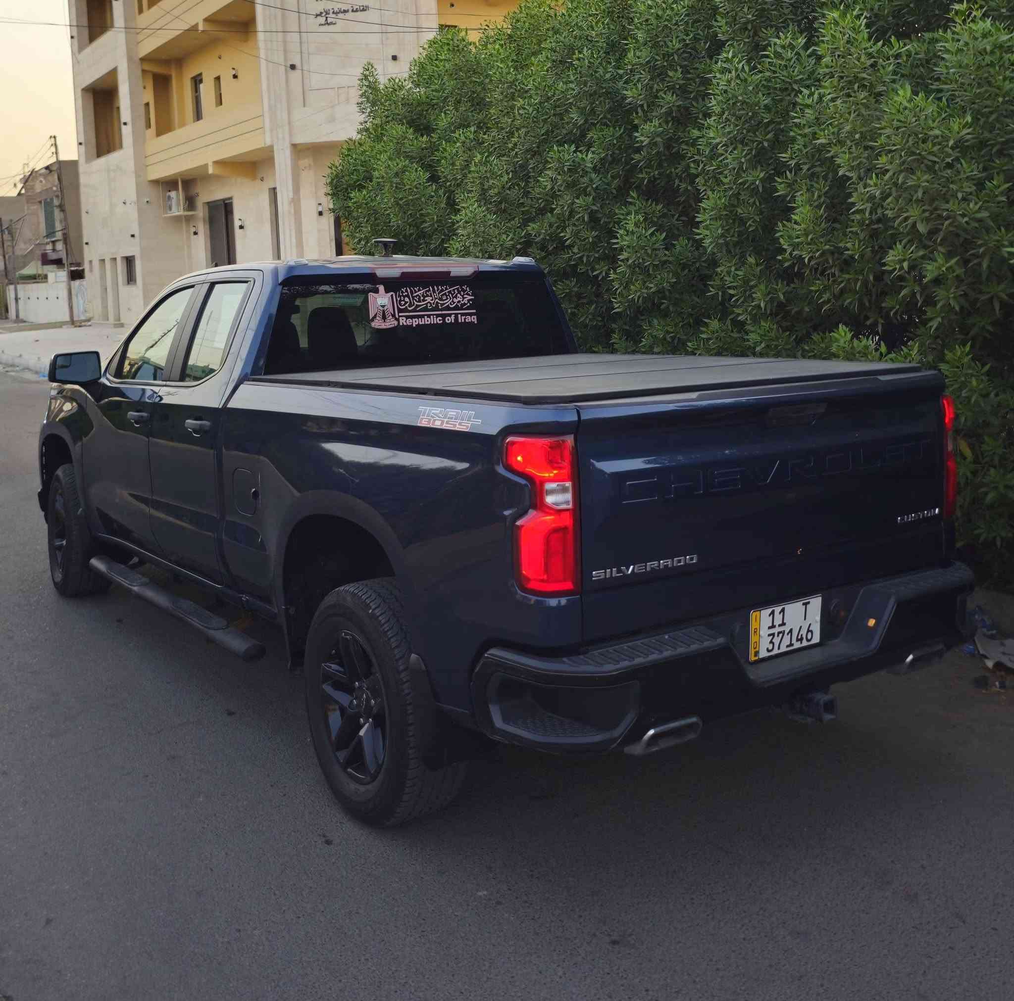سلفادور 2019  Z71  اصلي كير محرك مكفول 
تراي زيرو ودبل ممتص صدمات خلفي وتخم تايرات حادث جاملغ وبنيد شواصي مكفوله وسونار  مندلاوي بلمنشور قبل ٤ ايام 
مكينه المرغوبه 5.3 بانزين كله عادي ...
رقم بغداد وهزه جديده بدي قصير 
شاشه و ابل كار وكاميرا وكشنات جلد لونين واناره داخليه وهند بريك بصمه وتحكم ستيرن  وبيه فور ويل و 2 ويل وبجم زنون وتبريد قطعتين ثلج بدون اي نقص سياره

سعر 184 مجال بسيط بدون مراوس 
العنوان _ بغداد _ البياع 
***********
