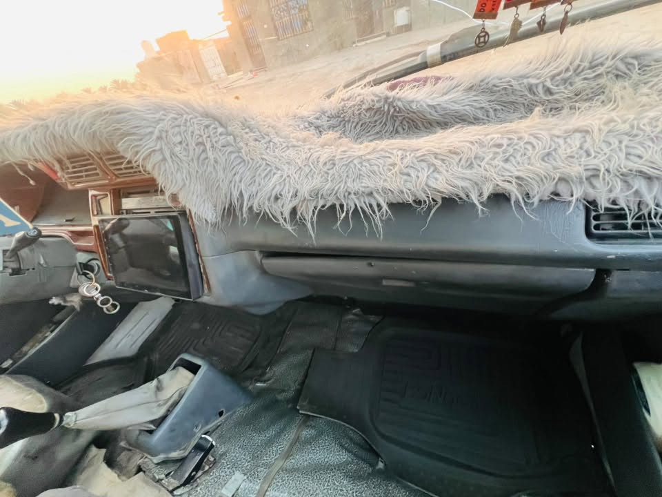 للببع موديل ١٠ مكفوله مصفره   سنويه ل 27كير اكسن محرك مكفولات دواخل جدد شاشه سماعات ماعيزه برغي ***********
