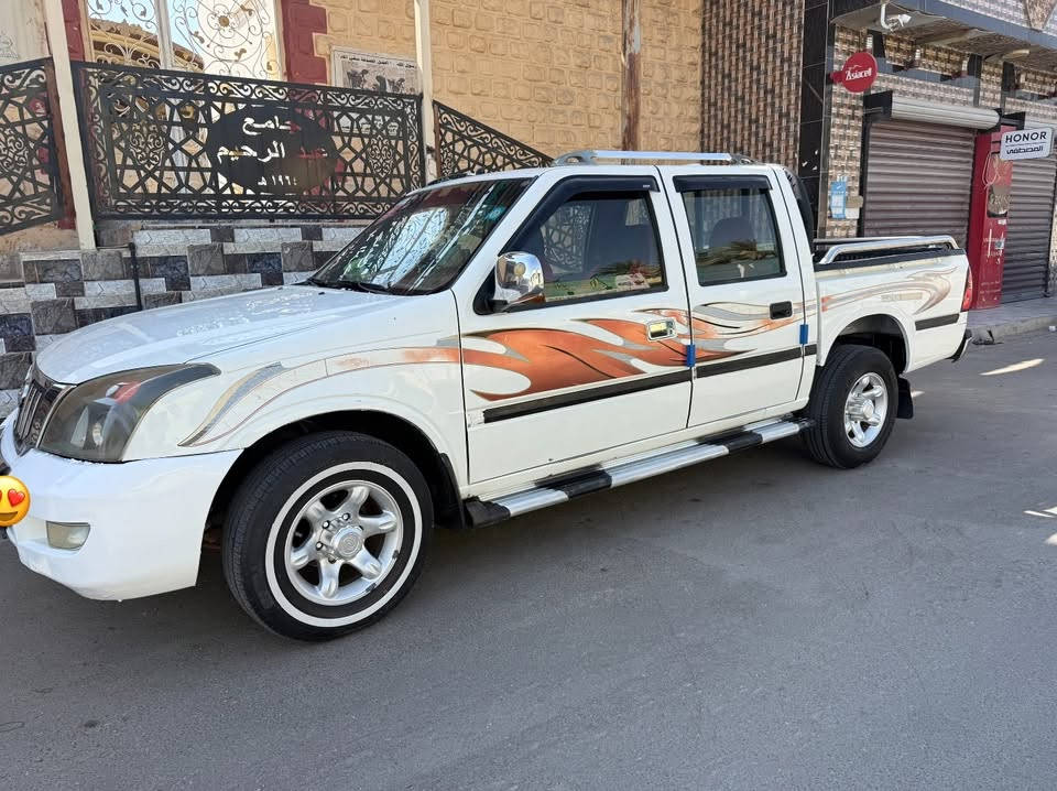 بيكم كنوه 2009
رقم انبار مشروع وطني 
كير ومحرك بشرط 
تبريد ثلج 
صدر جديد 
تخم تاير 
دواخل جدد 
كهربائيات كلها شغاله كيج بانزين وكيج حماوه وكيج سرعه كلها شغاله 
السياره بلاديه ع وضع الشركه وجاهزه 
السعر /52 وبي مجال 
للاتصال /*********** 
العنوان / الأنبار مدينه حديثه
