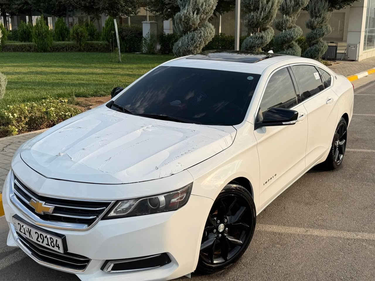 ﷽
📲***********📲

‎‏   ⚔️✅➖CHEVROLET IMPALA ( LT1)  2015➖✅⚔️

‎جدا اعتذر من الي اتصل وراسلني  مجاوبت لان كان  موبايل بي خلل وحاظر لاي اتصال وبل خدمه. الغزال  🦌  
‎شوفرليت امبالا  موديل 2015 محرك ستة سلندر وارد خليجي وكالة شركة المنصور✅ 

‎ ملاحظه/:- ⛔️
‎السياره استخدامي الشخصي شرط كير محرك برغي ممفتوح عل وضع الشركة وشرط لاكلوب مكينه مشتغل لا مسج صيانه كله عل ايدي السياره وجدا وجدا معتني بيه دهن فلتر بوليش نظافه فول ١٠٠/١٠٠ .

‎تواجد السياره / السليمانيه🔴 
‎الموديل /:- 2015 🔵
‎المسافه المقطوعه /:-  127 الف كيلو حقيقي 🚥🚦
‎حجم المحرك /:- 6 سلندر ✈️

‎المواصفات /:-🧏🏻‍♂️
(LT1)
‎بانوراما / فتحة  
‎قبل كلشي اي صوت تسمعه بل سياره انزلك ورقه من السعر . 
‎كشنات جلد 
‎كامره خلفيه  
‎تشغيل عن بعد شغال السياره
‎سايد بريك كهرباء 
‎كشنات امامي كهربائي 
‎قاصه متحركة
‎كشنات تدفئة 
‎صندوق بصمه 
‎لايتات زينون منضومه جديده 
‎شاشه وسطيه لمس  
‎اضواء ترحيب عند فتح السياره 
‎سستم سماعات بوز شركة 
‎تحكمات ستيرن كامله
‎كروز سرعه 
‎كير اوتو وكير عادي 
‎مرايات جانبي كهرباء 
‎شرط التحويل والغرامات 

‎الحادث /:- سياره .🚦
بيها ثلاث مكانات صبغ كلش صغير بدون دواخل بدون ايبارك فقط رش 
‎السعر  جدا مناسب /:-  💰112 💰ورقه وحگ جيتك وماكو هيج سعر  بكل معارض العراق . 

‎شرط التحويل والغرامات
‎سيارة بسمي وكالة تحويل حاضر  .

‎التواصل فقط  عل رقم الموبايل لجاد بل شراء رجاءا رجاءا /:
***********📱 السليمانية, العراق
