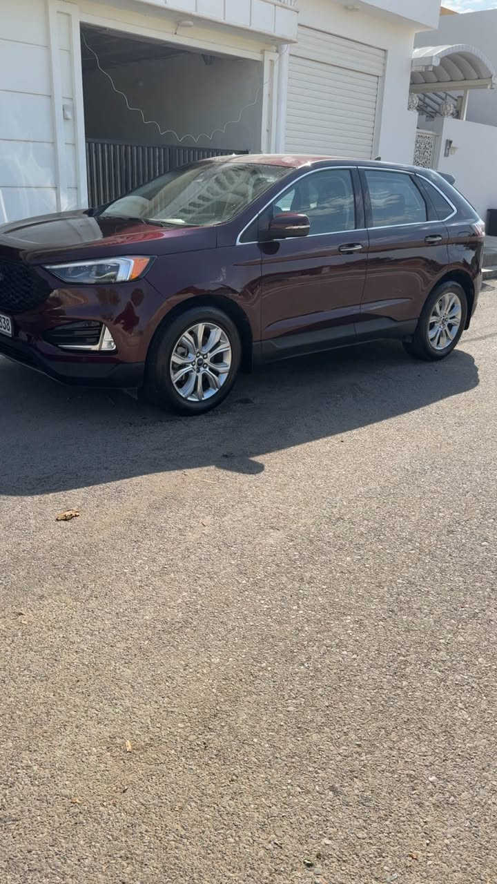 2022 Ford Edge · Suv · Driven 23,000 kilometers

فۆرد ئیجد ٢٠٢٢
٢٣ هەزار مایل ڕۆشتووە
فوول مواسەفات تیتانیۆم
ڕاداری خەتی جادە
ئاوێنە ڕادارە 
گێڕ ماوسە
ناو زەردە
کۆشن سارد و گەرم
سوکان سارد و گەرم
بۆنیت و جاملخی بۆیاخە
ئێرباکی شان و سوکانی سیستەمە 
بی ناو گرتن
٤ تایەی تازە و نوێ
بێ موشکیلەیە 
هەموو گیانی بەشەرتە 
هەر لە داخڵ بوونی لای خۆم بووە و یەک دەستە
گێر و مەکینە و تەبرید و هەموو شت بە شەرت
لەسەر دەقی شەریکە ماوە و هیچی نەگۆڕاوە
شوێن ڕانییە
*********** شقلاوة, أربيل
