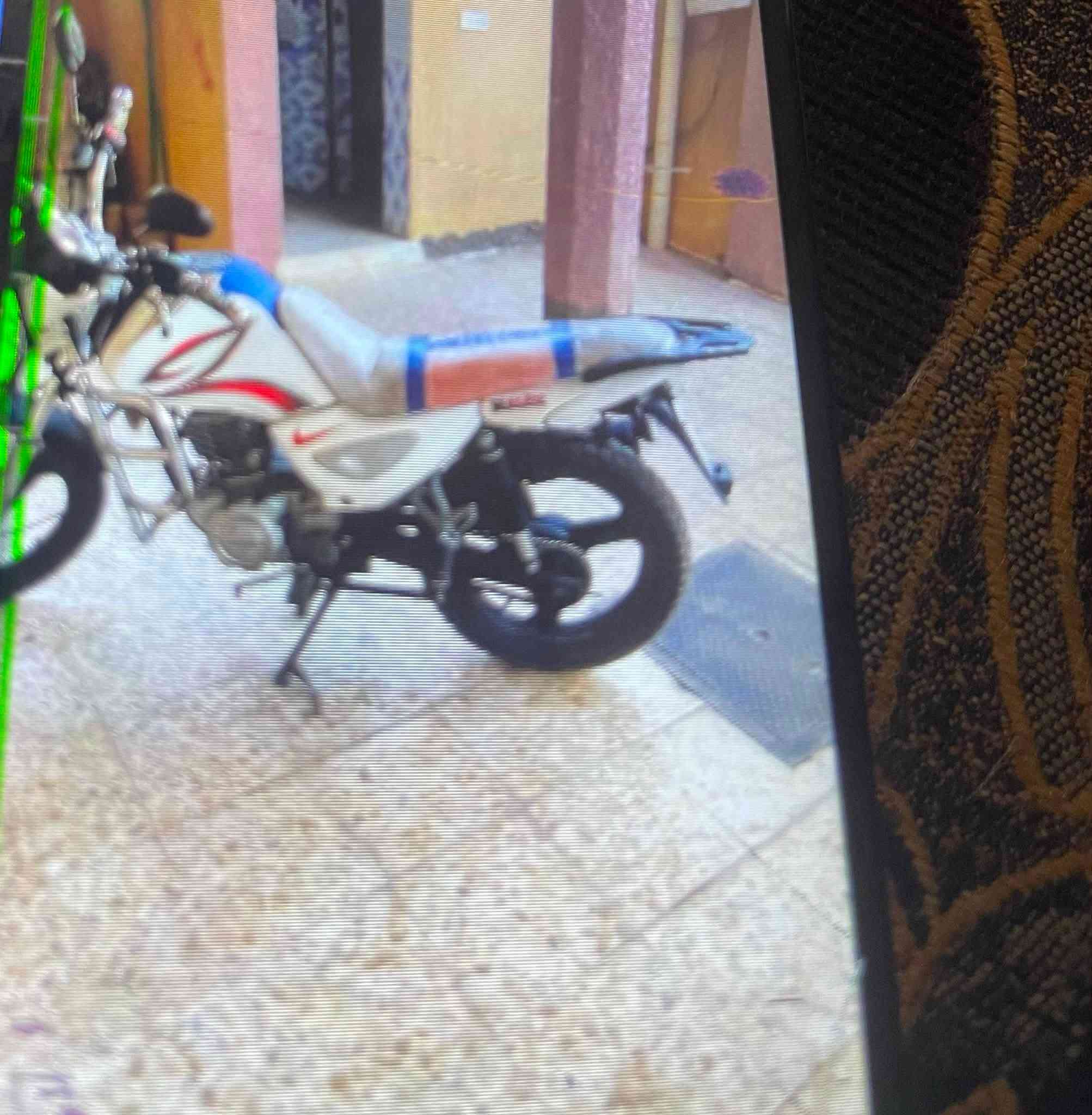 SAW مكفول مراوس بإيراني موديل 25 كون نضيف مكاني دجيل***********
