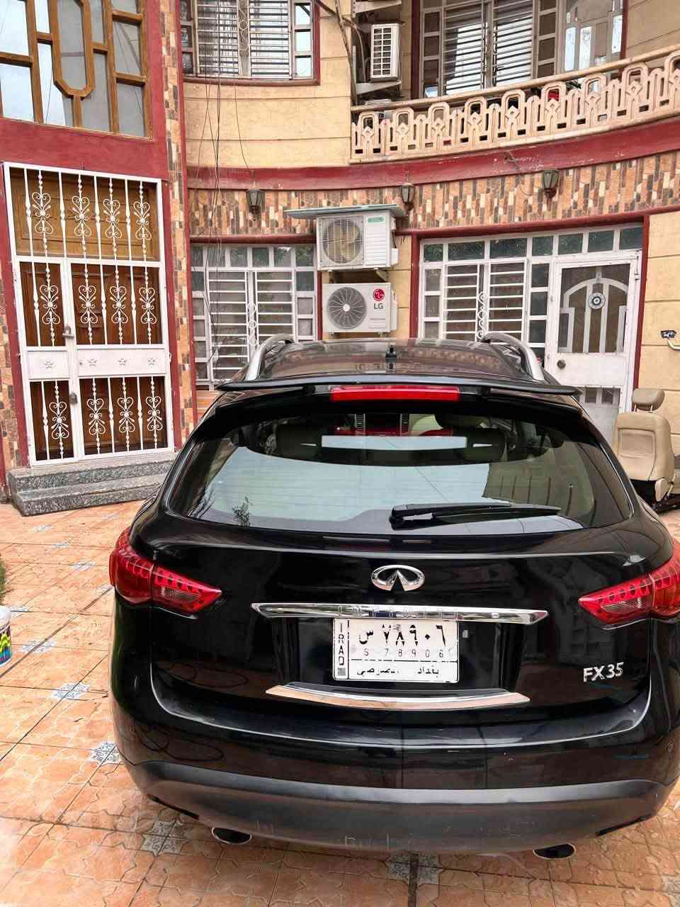 سللمرعلكيم نفنتي موديل ٢٠١٢خليجي بيه فقط جملغ مبدل صلي وبيه شوي حلوب سياره فول موصفات كير محرك كله مكفول 
مكان سياره بغداد حي الحسين 

***********
السعر ١١٠وبيه مجال
