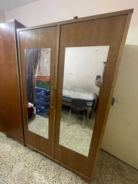 مستعجل • بغداد • خزائن