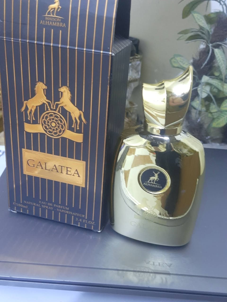 السلام عليكم 
عطر الهامبرا  ب 40 الف

***********
فقط واتساب
