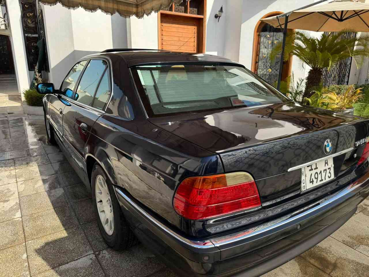 بسم الله الرحمن الرحيم
سلام عليكم
للبيع فقط موديل 97 حجم 740دبل جام 5 بردات داخل جلد رصاصي السياره صبغ عام ألون ازرق غامق صيانة بالكامل رقم إنكليزي بسمي السعر 10000 العنوان بغداد المنصور أو الحارثية التواصل ع الرقم ***********
