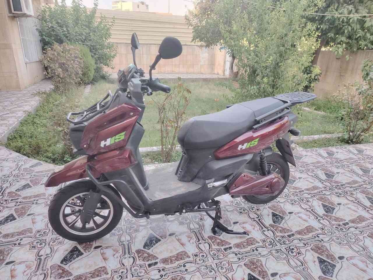 للبيع دراجة كهربائية تواجد عنكاوا تواصل خاص او وتس اب ***********
