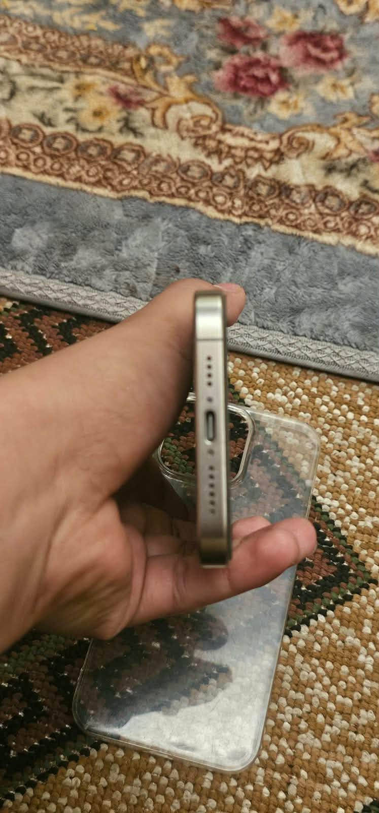 آيفون ١٥ برو ماكس • ٢٥٦ • شاشة مبدلة