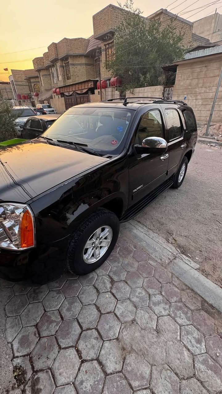 يوكن ٢٠١٣ اصل مكفول من الضربه بيها فقط رباع البيبان وصبغ بجاملغ امامي رقم بغداد تحويل مباشر كشنات ملكي عنوان البصره ***********
